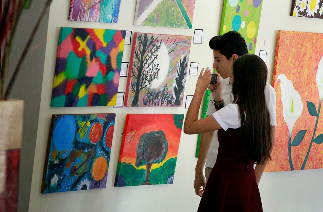 CHICOS ARTES PREPA